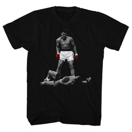 Muhammad Ali-Red Gloves-Black Adult S/S T-Shirt - Black