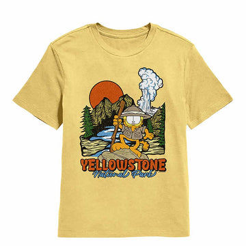 Garfield On Rock Banana Youth T-Shirt